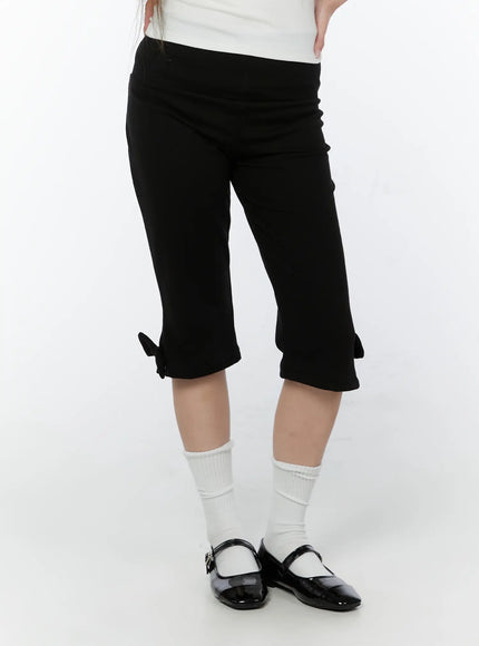 ribbed-hem-capri-pants-with-bow-detail-cy518