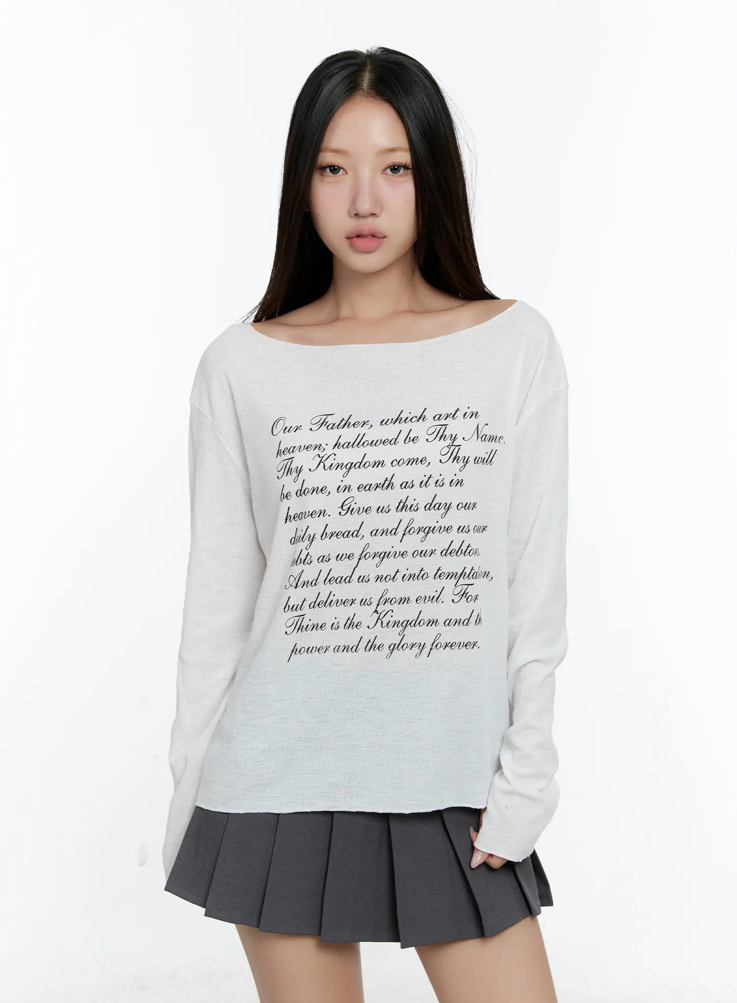 lettering-off-shoulder-long-sleeve-cs517
