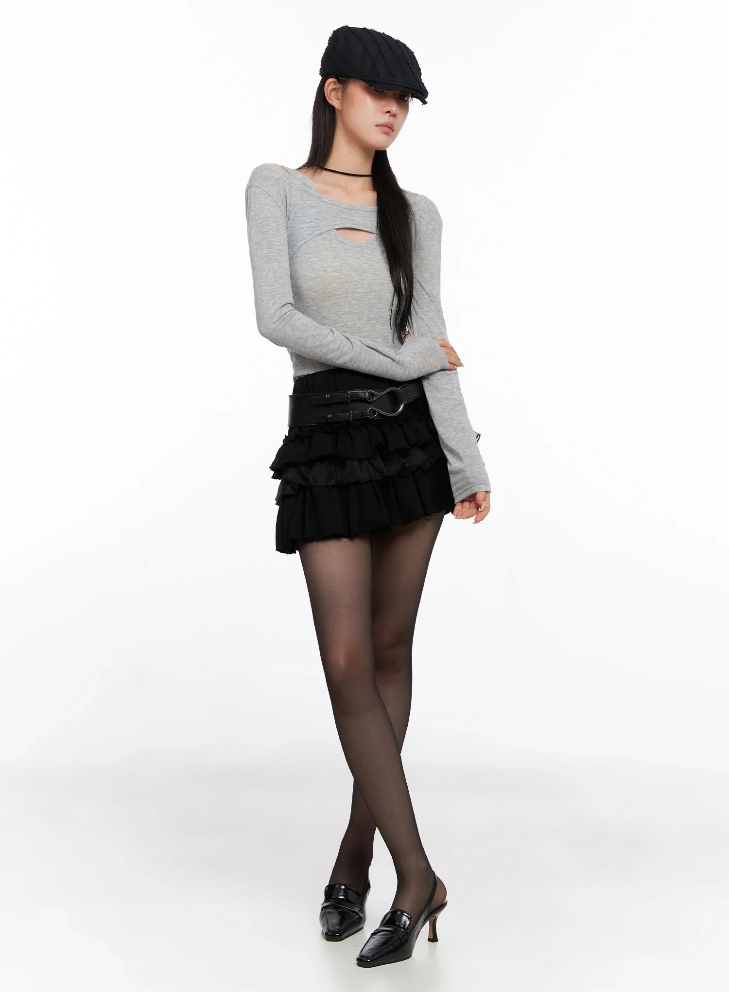 cut-out-long-sleeve-top-is508