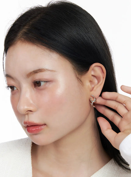 sculptural-earrings-cj523