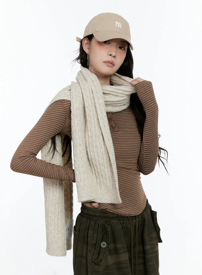 Classic Cable Knit Scarf IN510