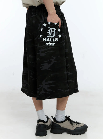 mens-oversized-camo-graphic-sweatshorts-il529