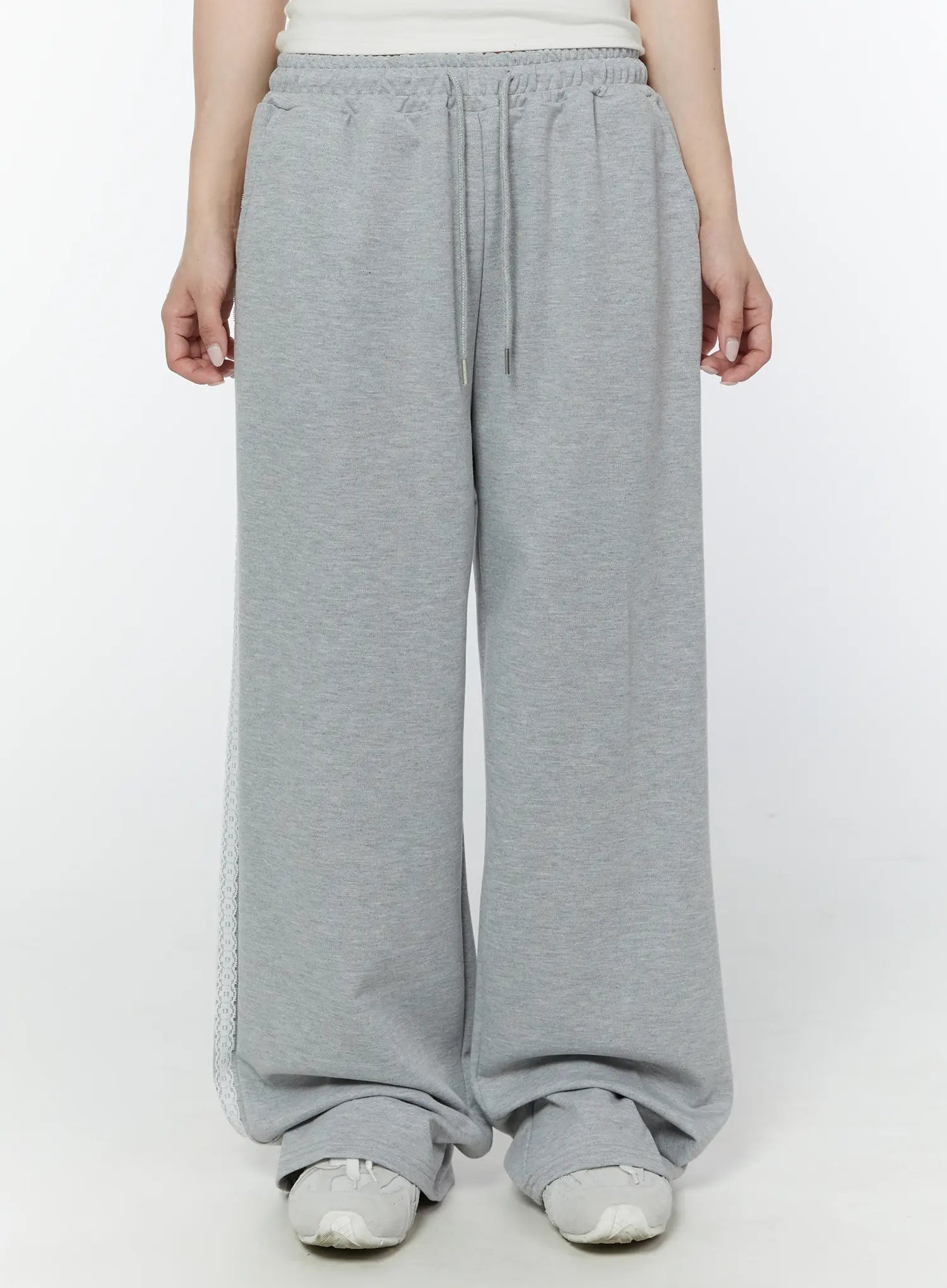 lace-accent-wide-leg-sweatpants-iy507