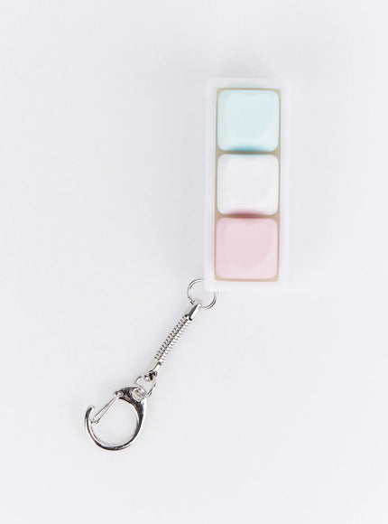 pastel-heart-3-keycap-keychain-ia524