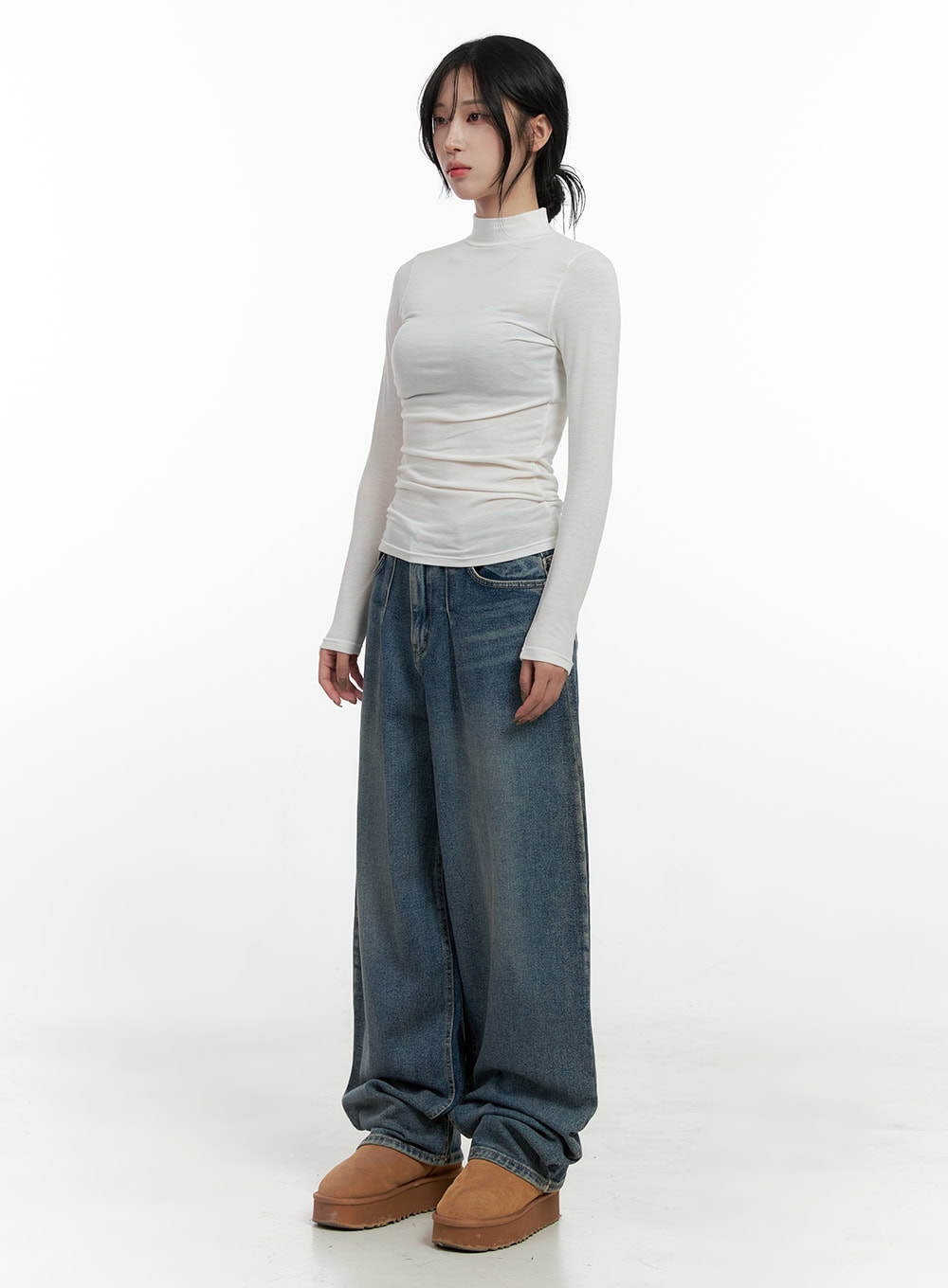 elegant-solid-long-sleeve-tee-cn408