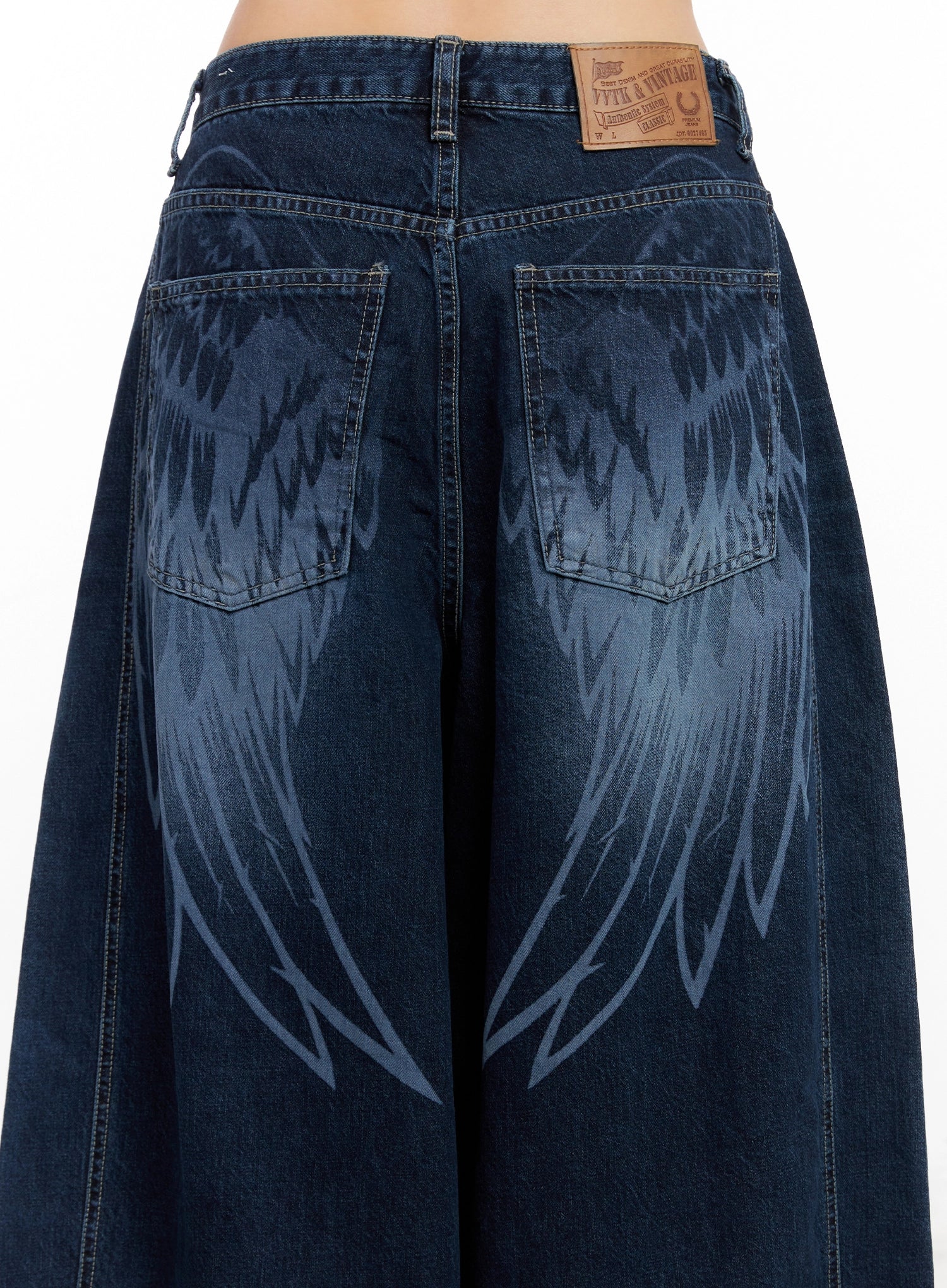 sohee-angel-wing-print-wide-leg-jeans