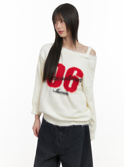 one-shoulder-graphic-fuzzy-sweater-cd425