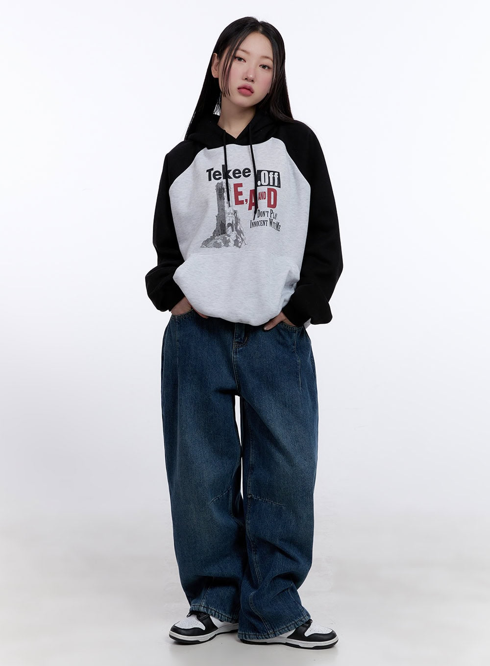 casual-oversized-graphic-hoodie-cj513