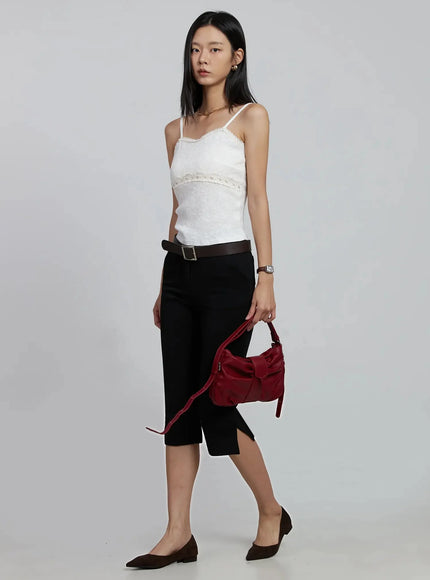 lace-trim-sleeveless-camisole-im520