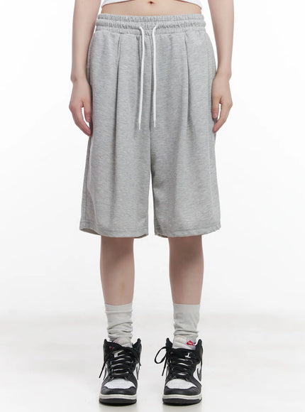 pintuck-bermuda-sweat-shorts-cu519 / Gray