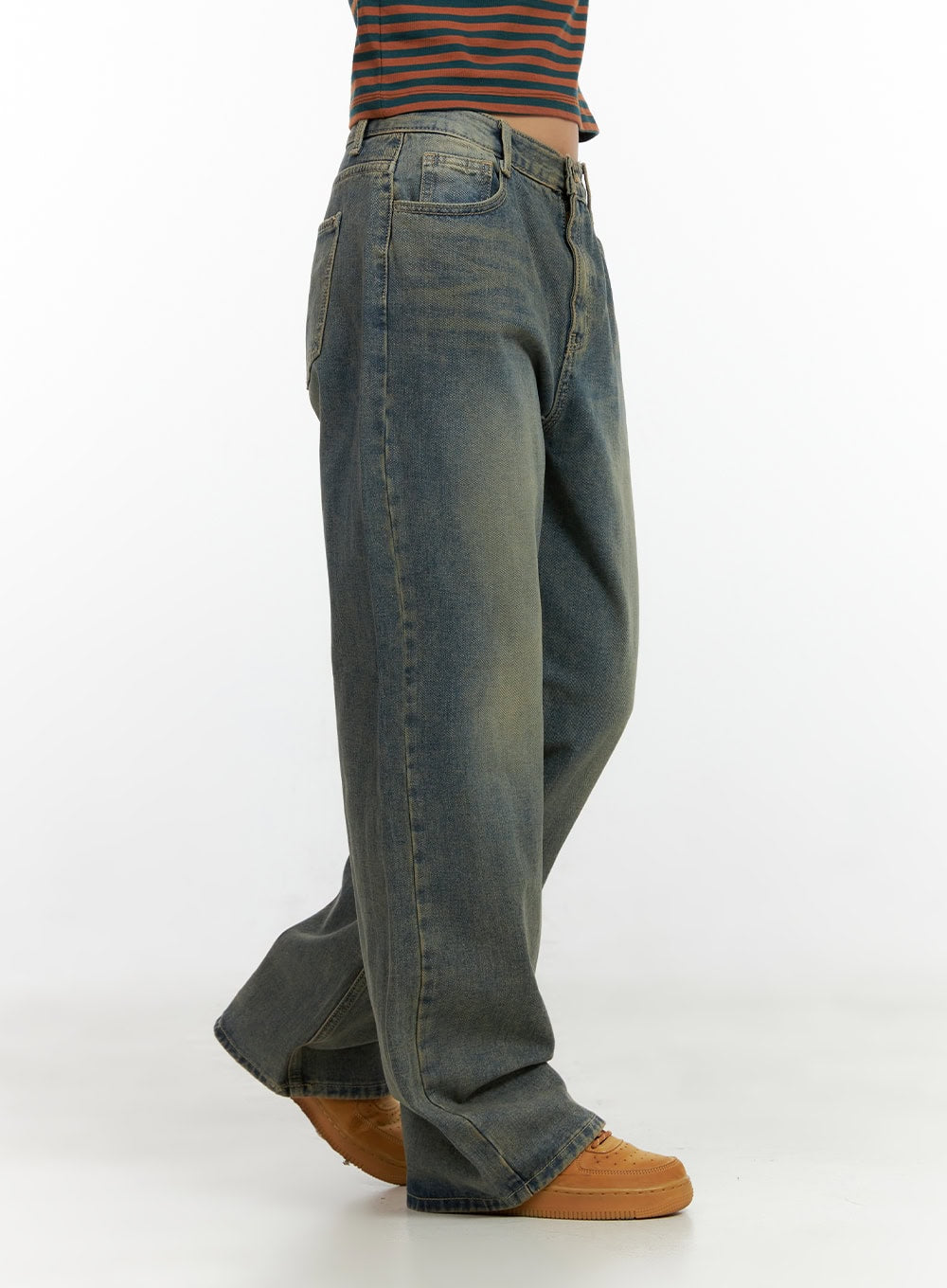 molly-washed-baggy-denim-jeans-cn405