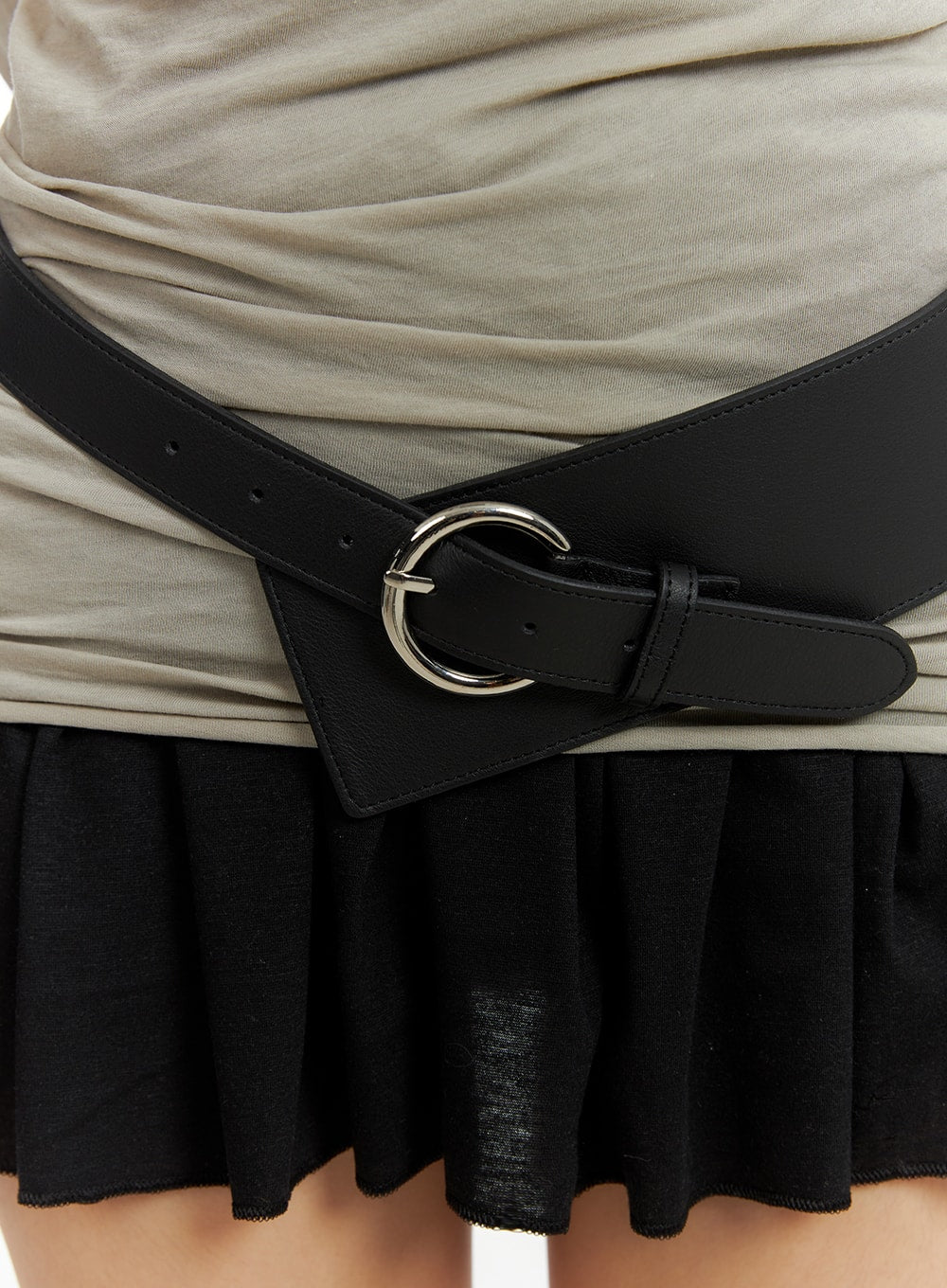 wide-stylish-leather-belt-cm425