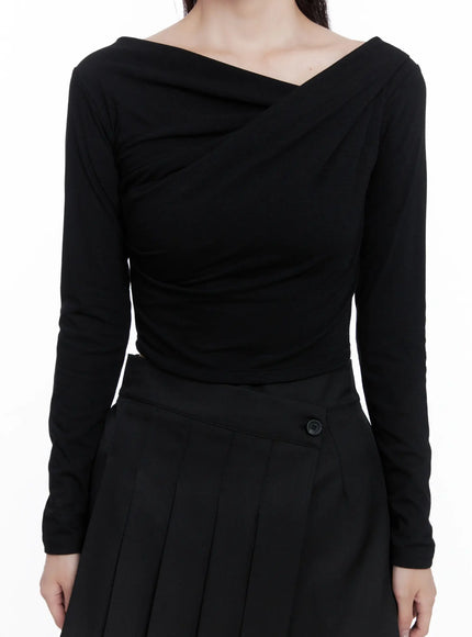 asymmetrical-neck-long-sleeve-top-cs523