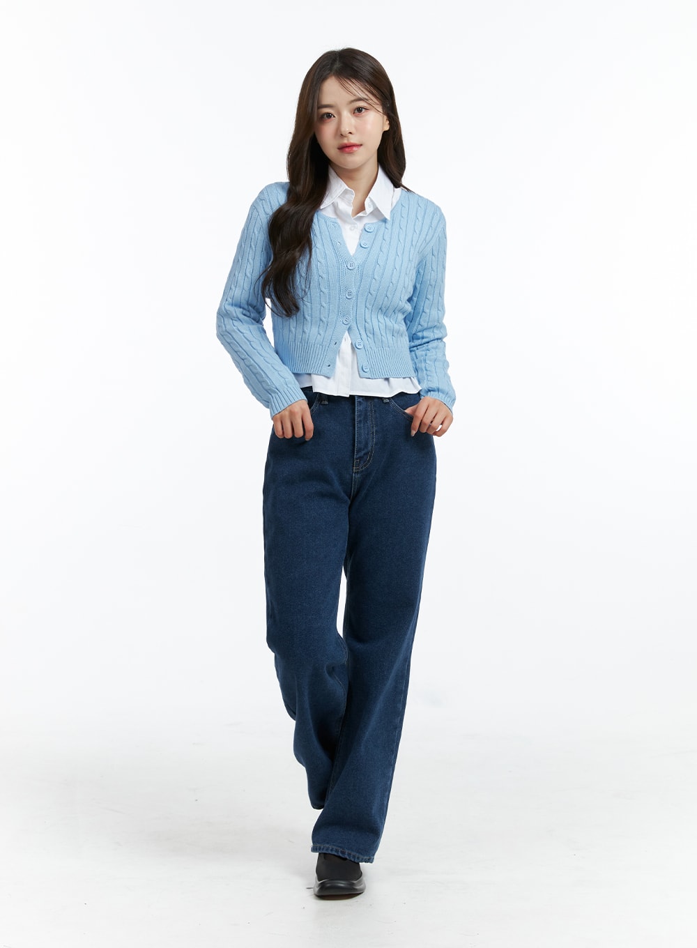 cable-knit-buttoned-crop-cardigan-oj416