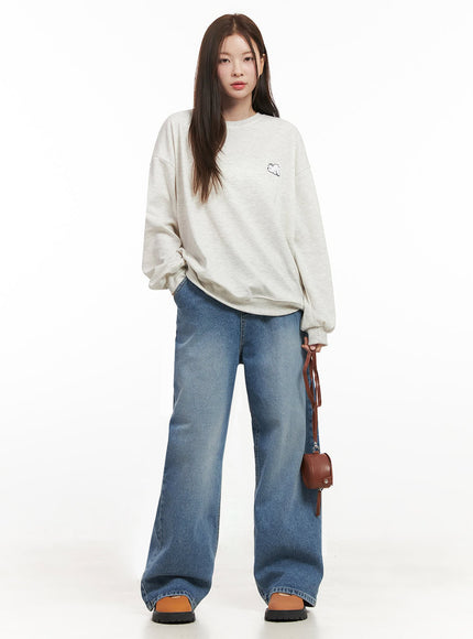 Cozy Embroidered Sweatshirt IJ530