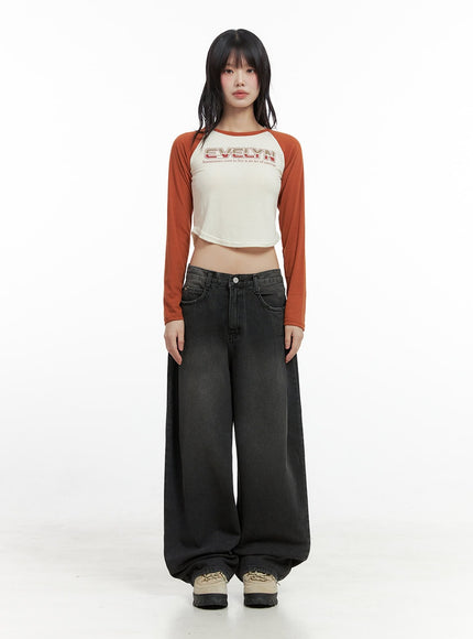 phoebe-oversized-side-tuck-jeans-io430