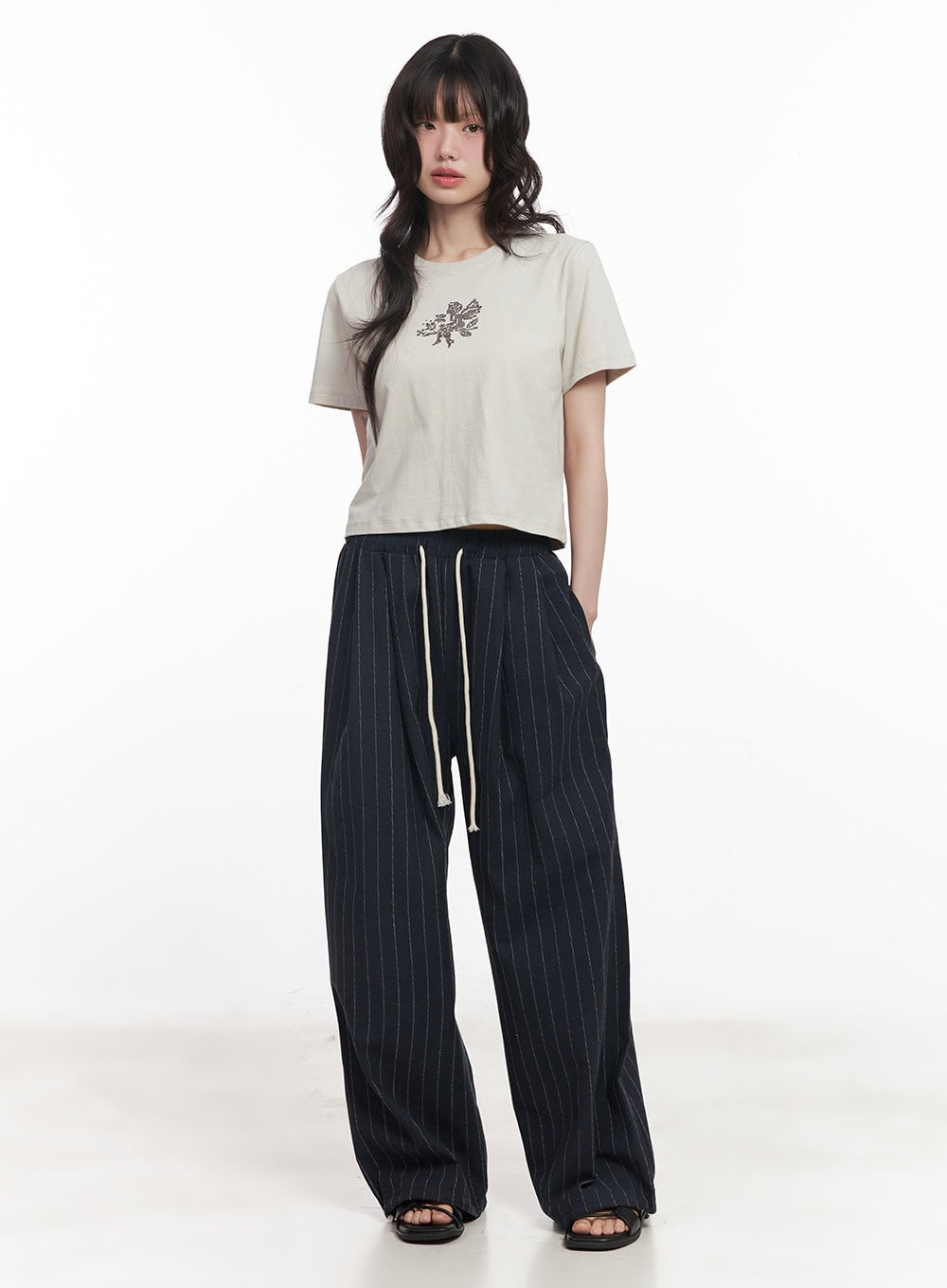 pintuck-striped-wide-fit-pants-cy521