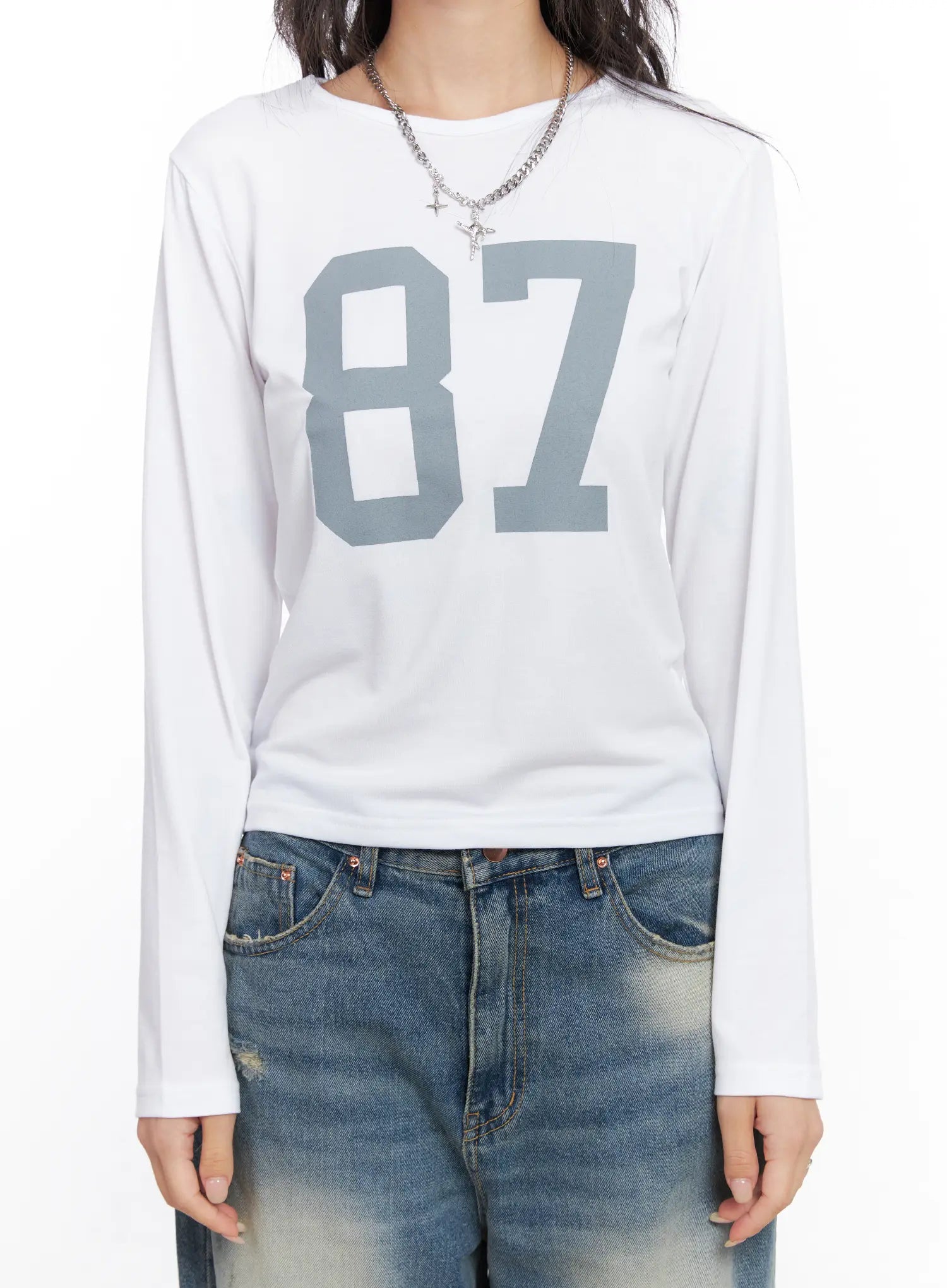 graphic-numbered-print-long-sleeve-top-co508