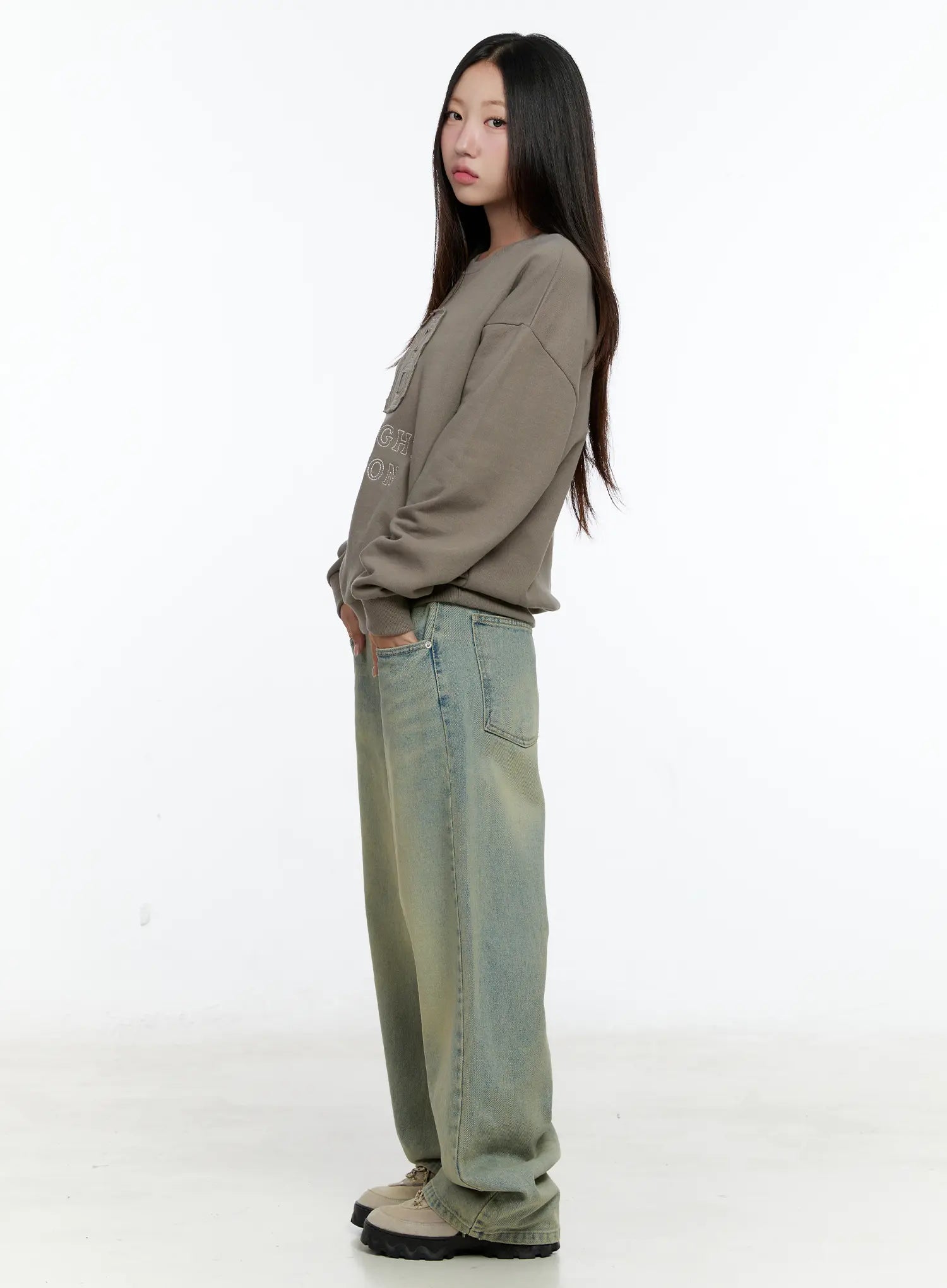hason-vintage-wash-wide-leg-jeans-cs518