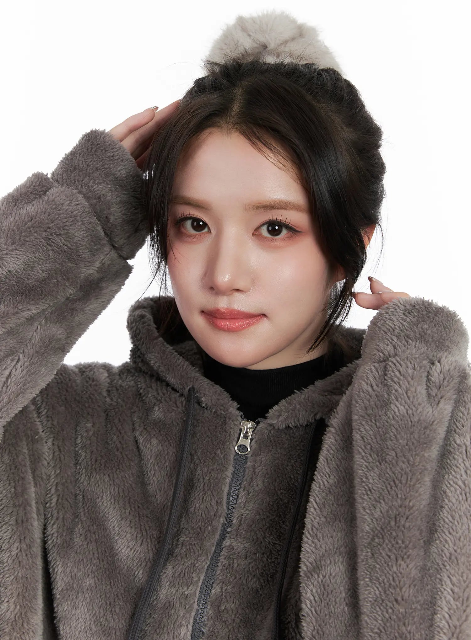 faux-fur-scrunchie-cn527