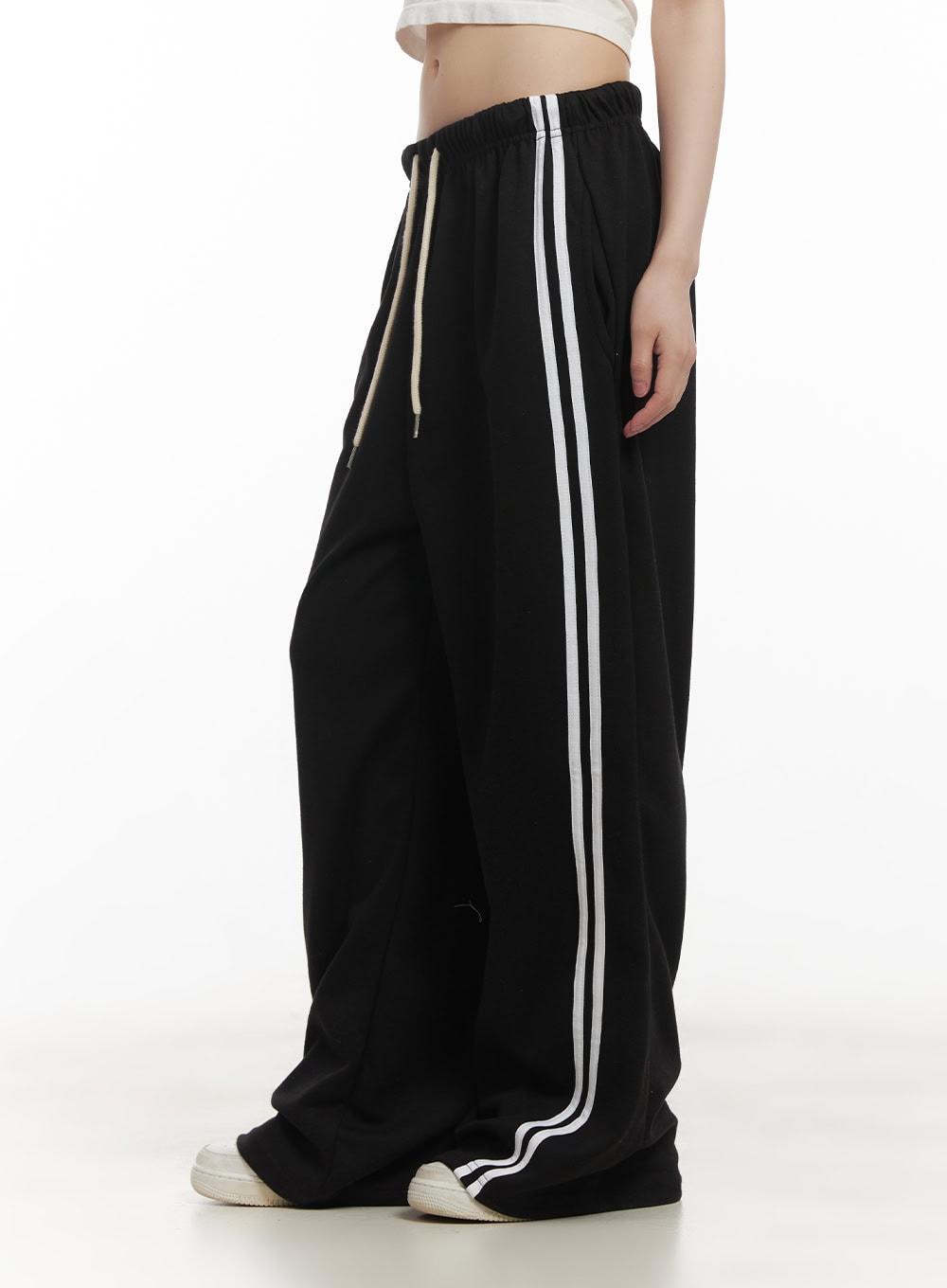 adjustable-striped-sweatpants-cf518
