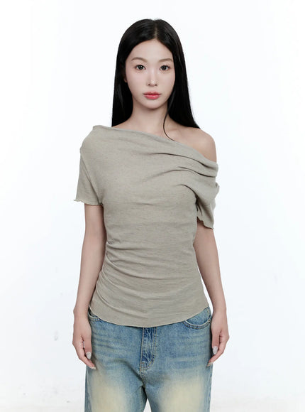 versatile-off-shoulder-shirred-top-cg507