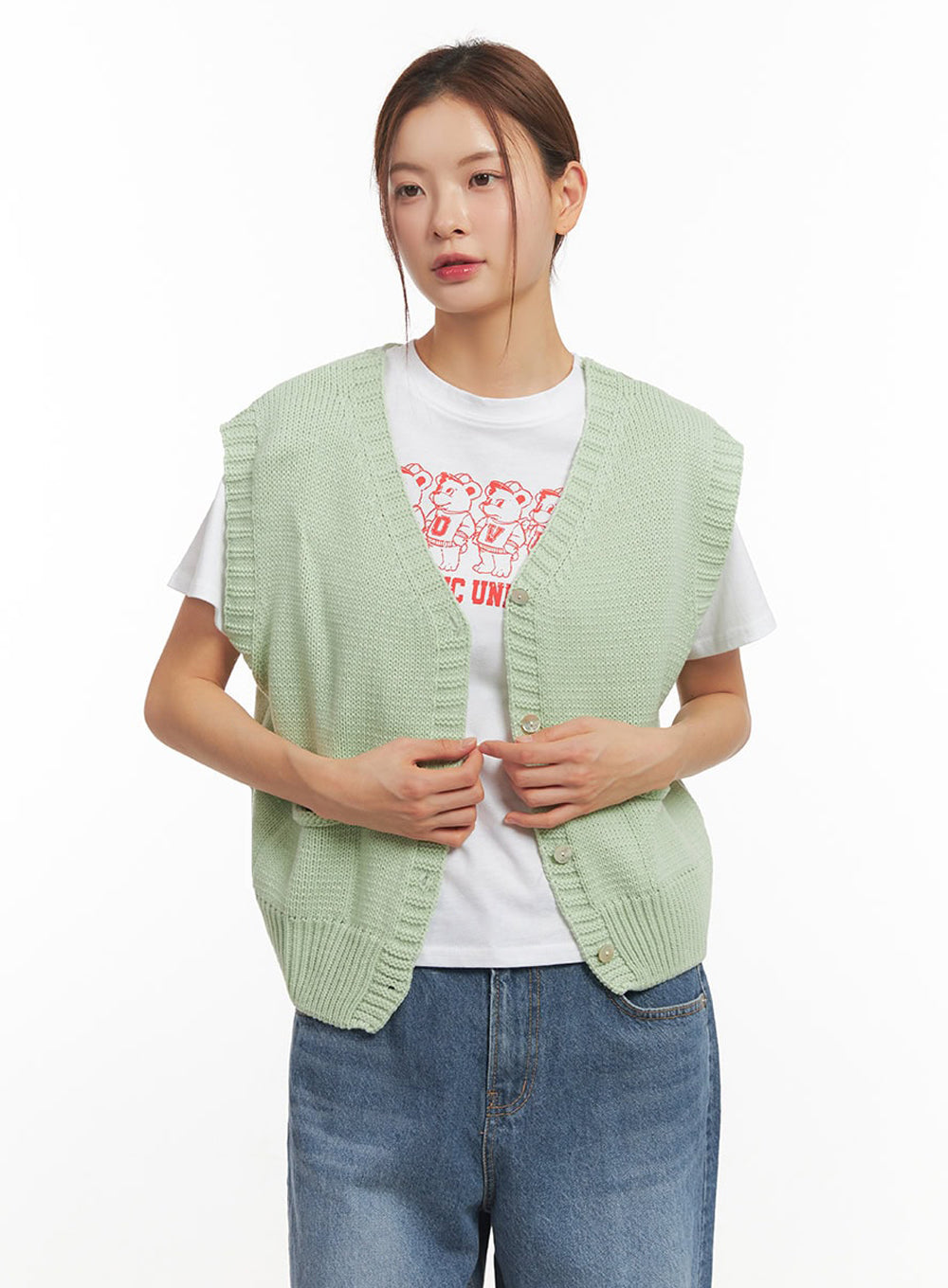 Buttoned V-Neck Sleeveless Sweater IM513