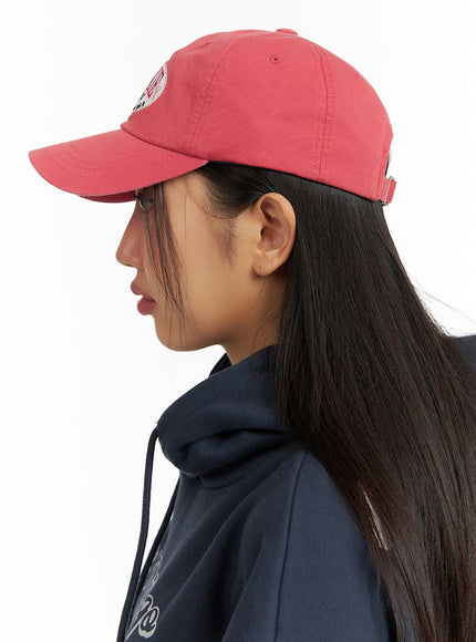 bear-embroidered-graphic-cap-if421