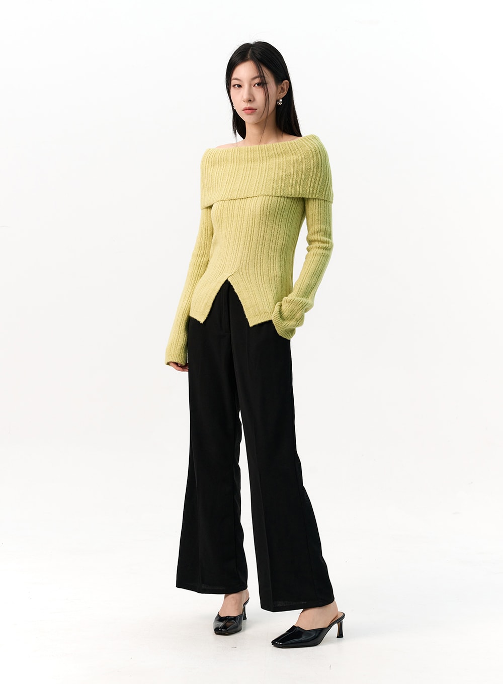 off-shoulder-rib-sweater-io320