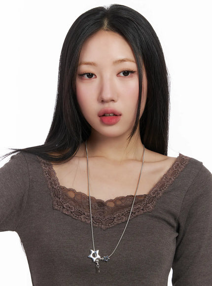 Twinkle Star Pendant Necklace CD530