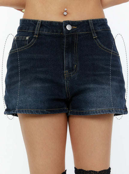 vintage-wash-hip-pad-denim-shorts-cy520
