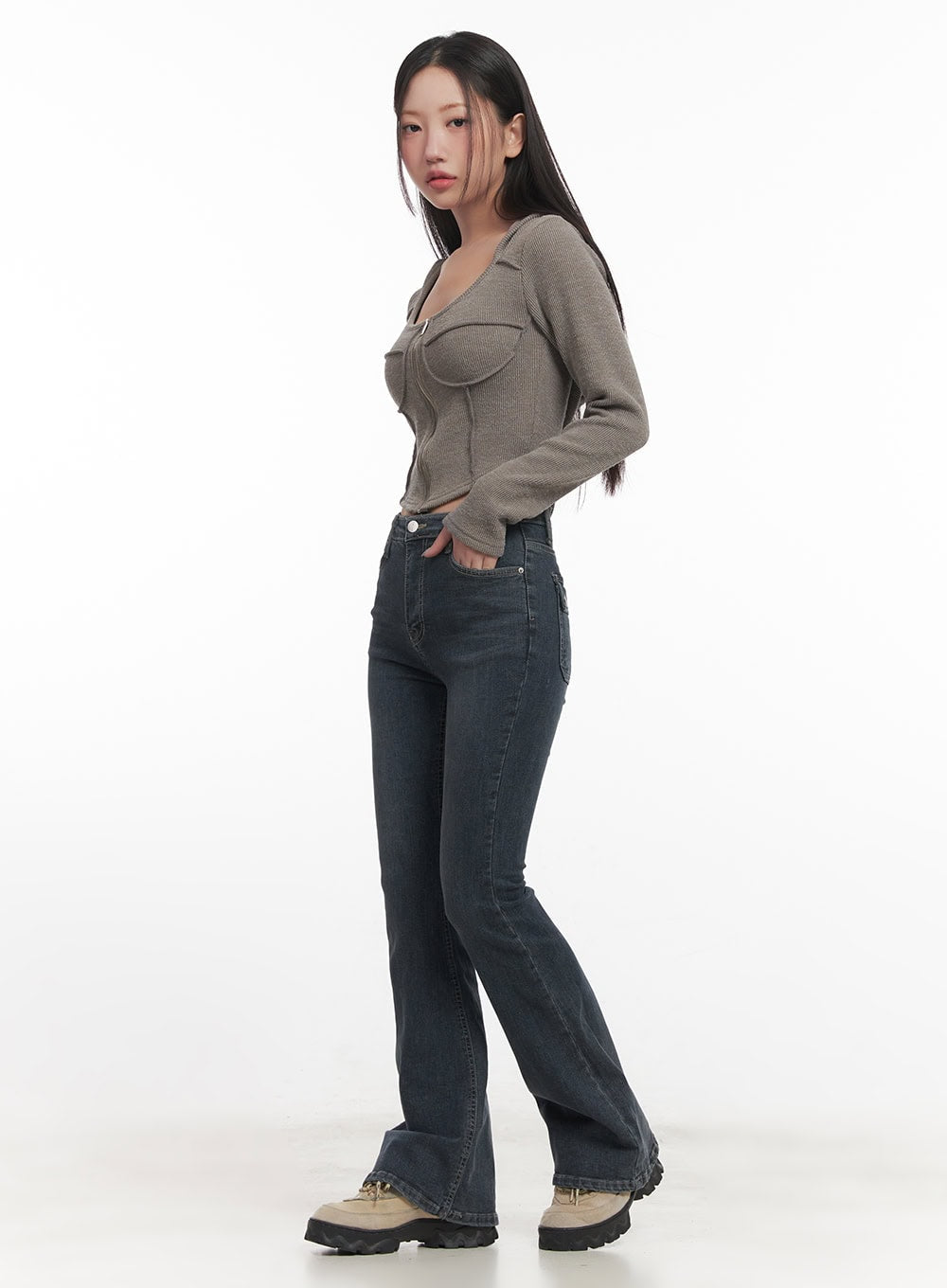 Lucienne Contour Flared Jeans CF524