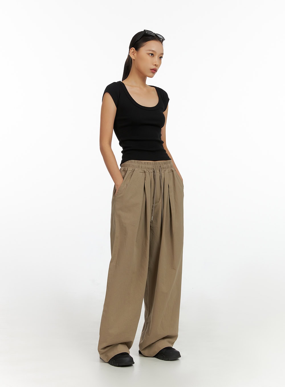 banded-wide-leg-trousers-il409