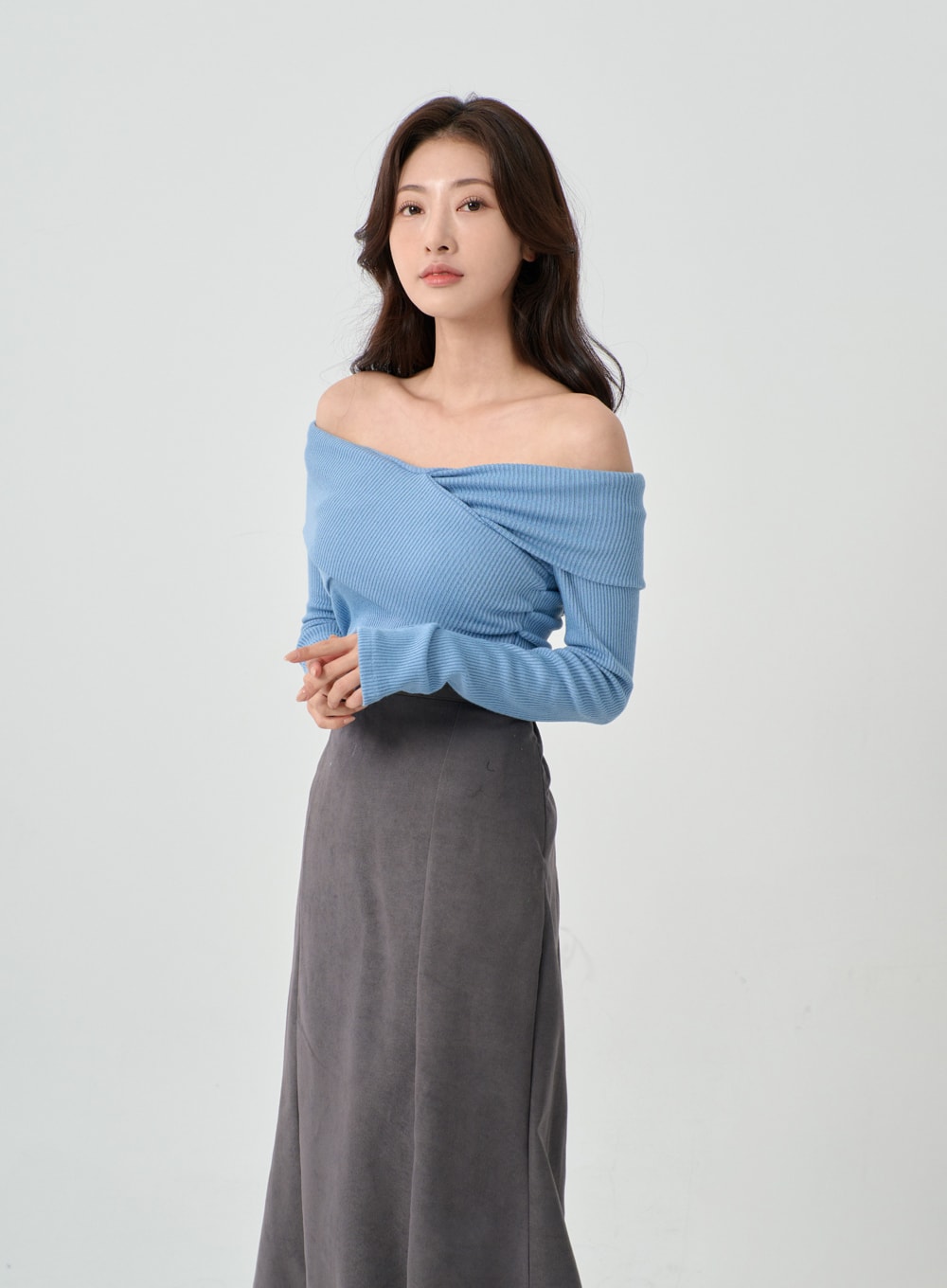 Off-Shoulder Cross Knit Long Sleeve T-Shirt IN07