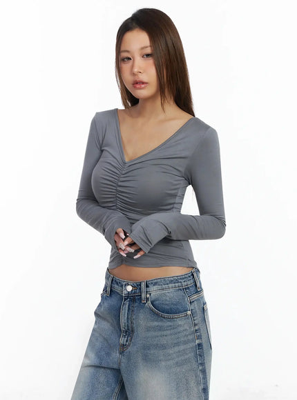 v-neck-shirred-long-sleeve-top-ia527