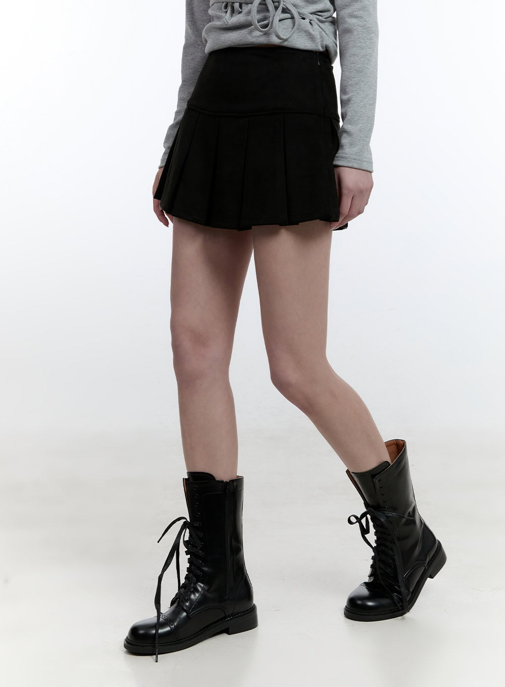 Pleated Suede Mini Skirt CJ520