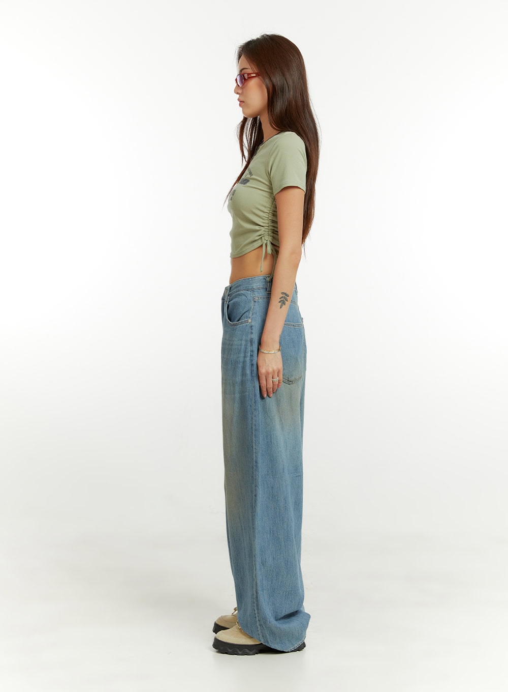 low-rise-wide-fit-baggy-jeans-cu421