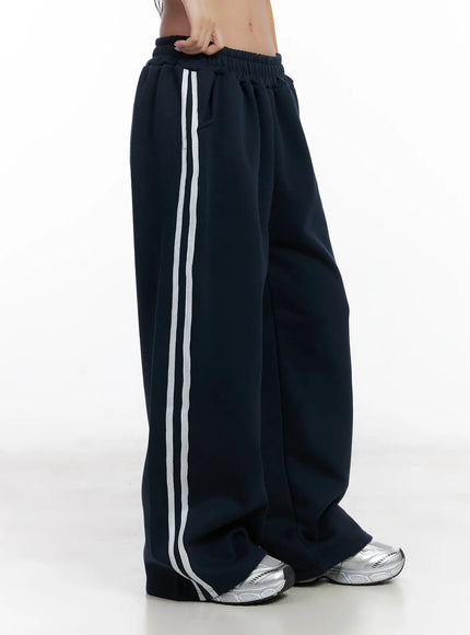 cozy-wide-leg-track-pants-cn528