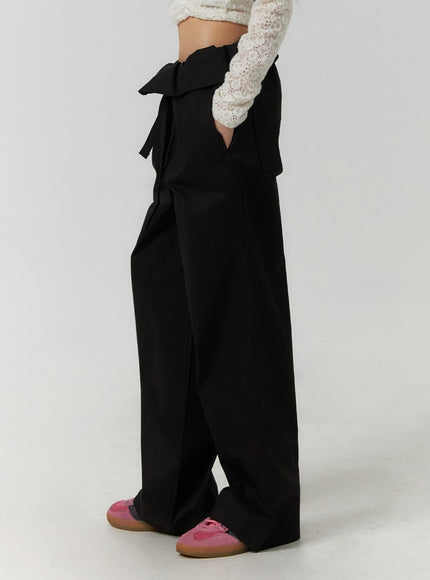 solid-detail-waist-straight-pants-cf406