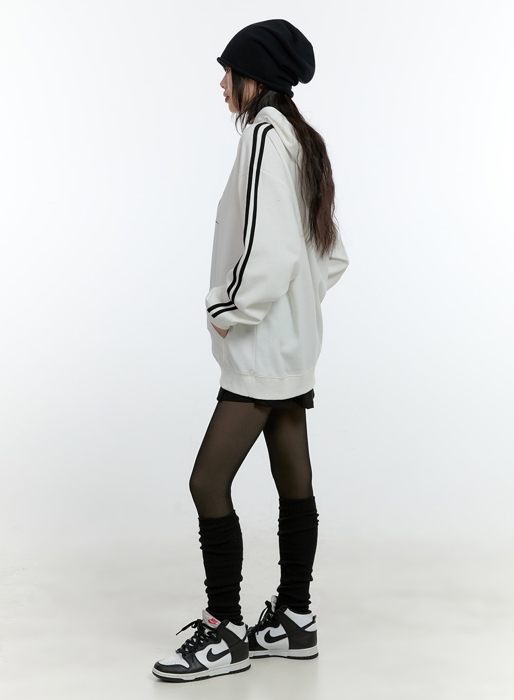 cozy-graphic-sports-hoodie-cf507