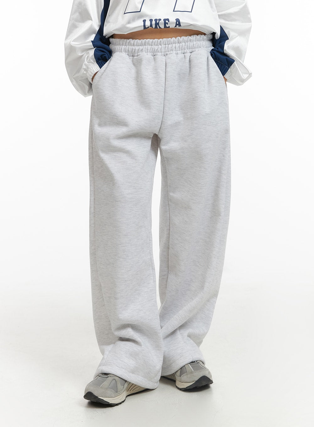 basic-wide-fit-sweatpants-unisex-cj412