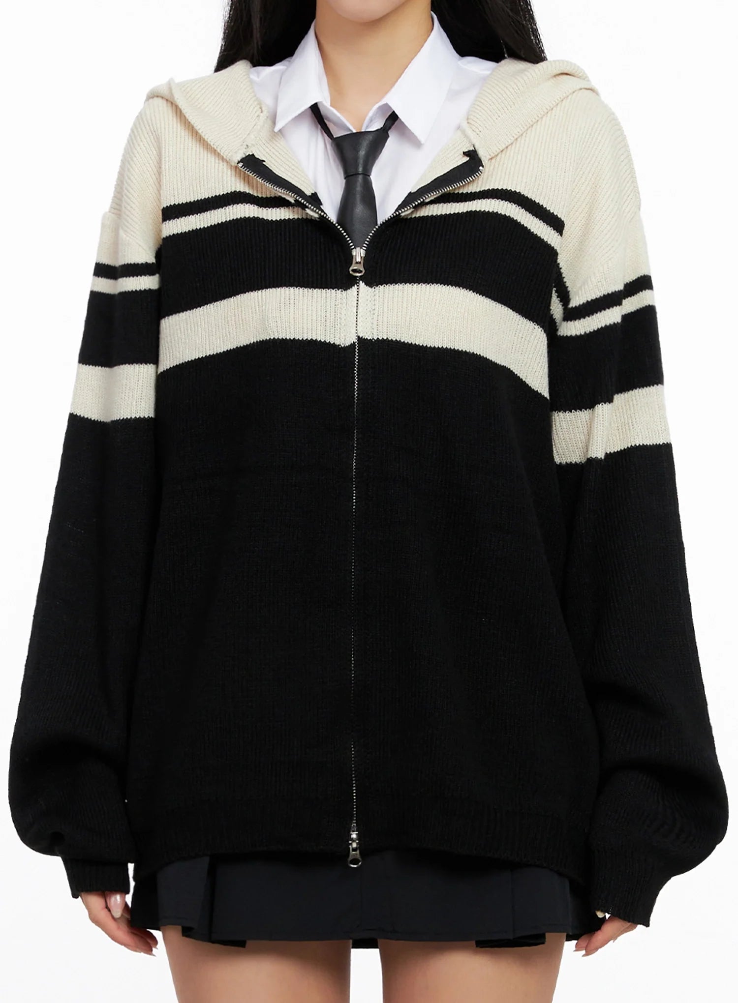 striped-oversized-zip-up-knit-hoodie-ig508