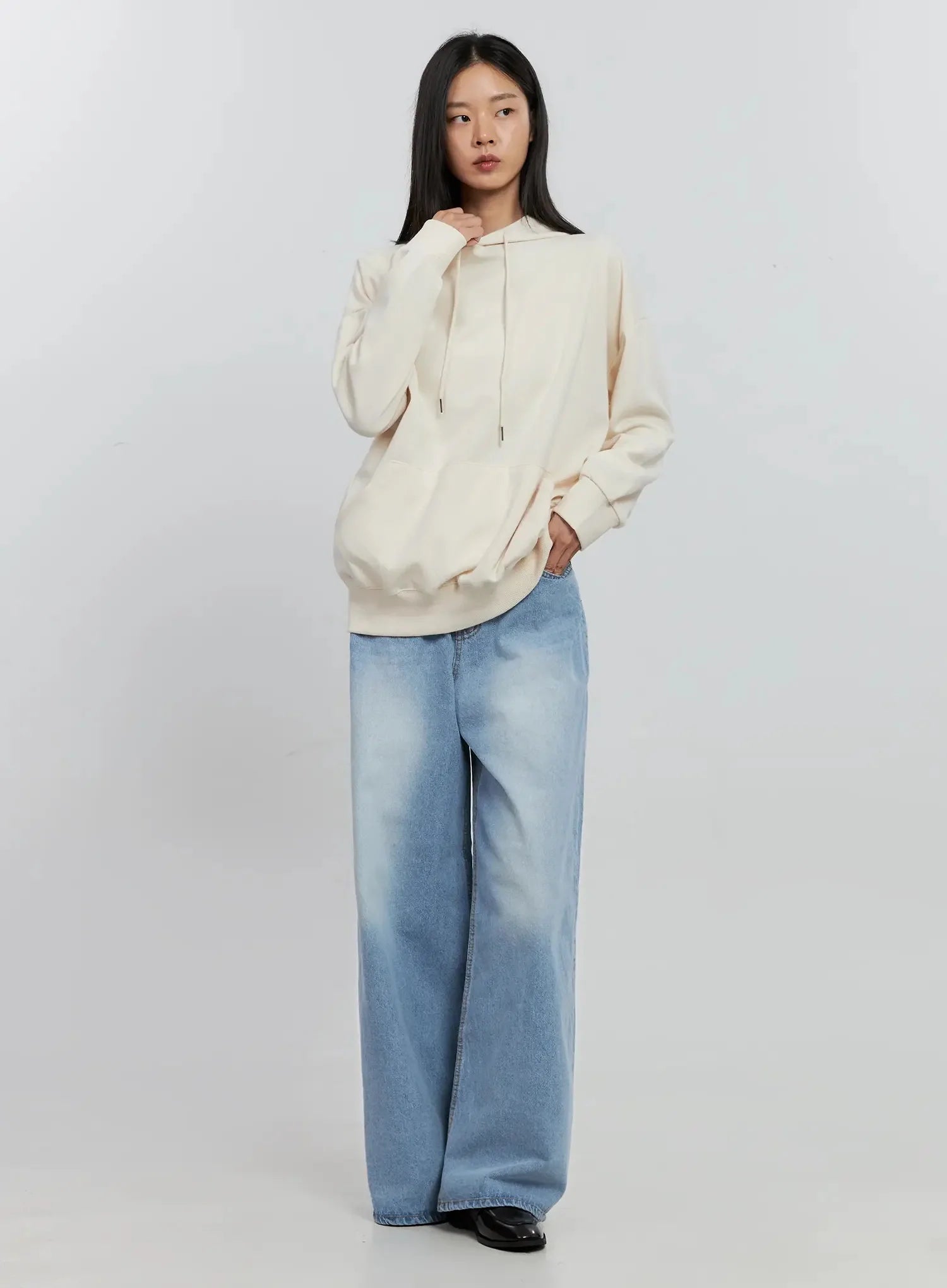 Ramos Washed Wide-Leg Jeans IS516