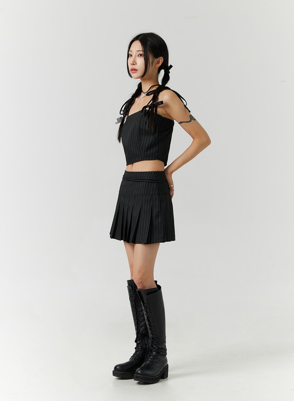 stripe-strap-shoulder-crop-cami-top-cd301