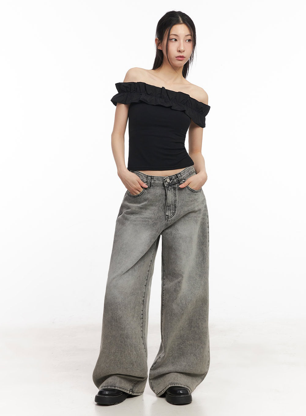 frill-off-shoulder-crop-top-iy529