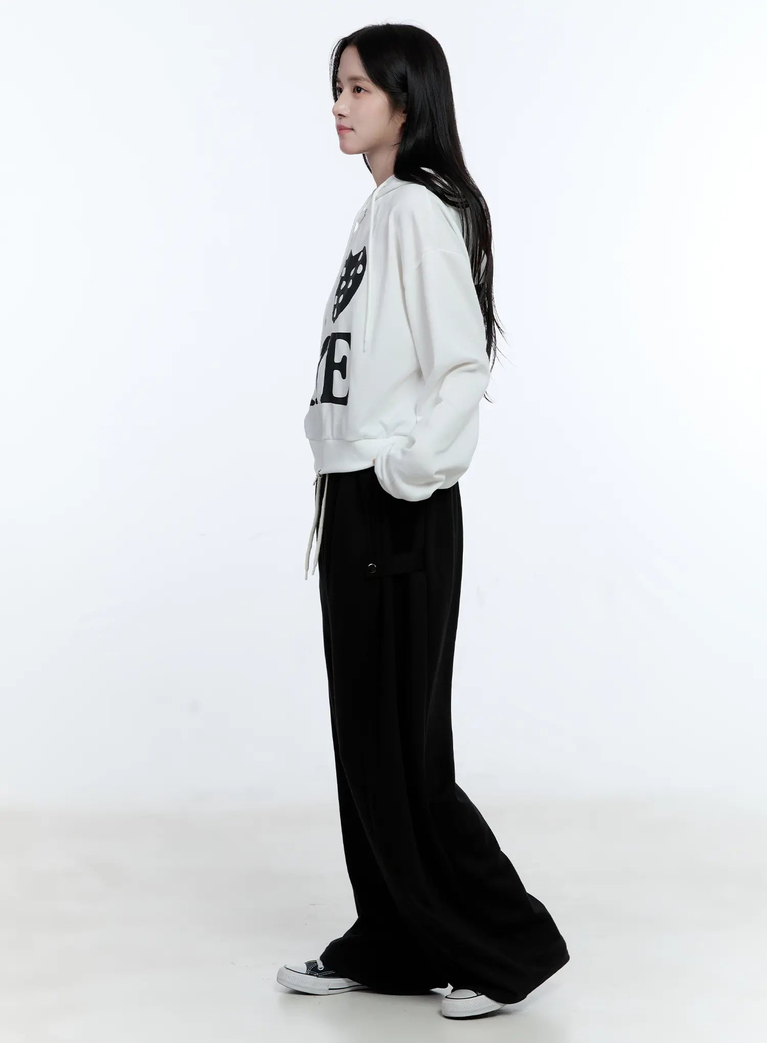 relaxed-fit-wide-leg-sweatpants-cg514
