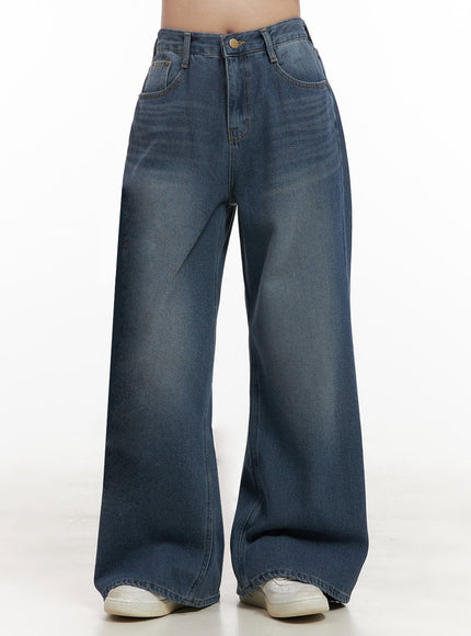 Laurel Washed Wide-Leg Jeans IJ510