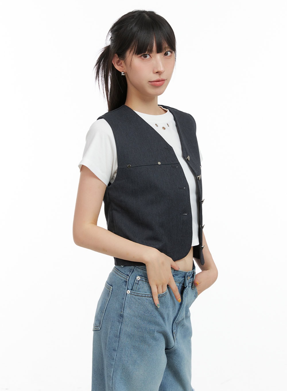 buttoned-v-neck-denim-vest-cg408