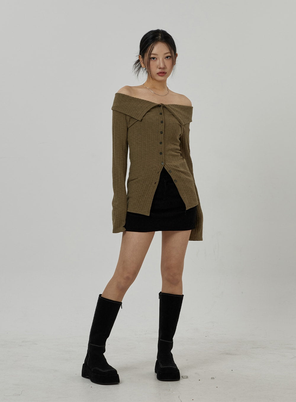 Slim Fit Button Off-Shoulder Knit Top CD19