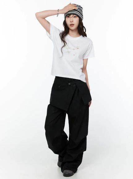 butterfly-graphic-cropped-t-shirt-cy514